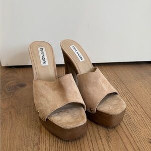 Steve Madden Beige Women's Platform Mules